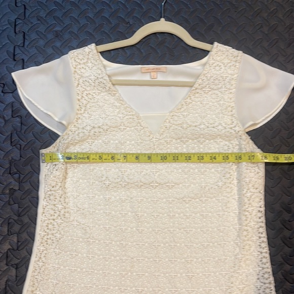 Skies Are Blue Lace Blouse - Picture 6 of 12